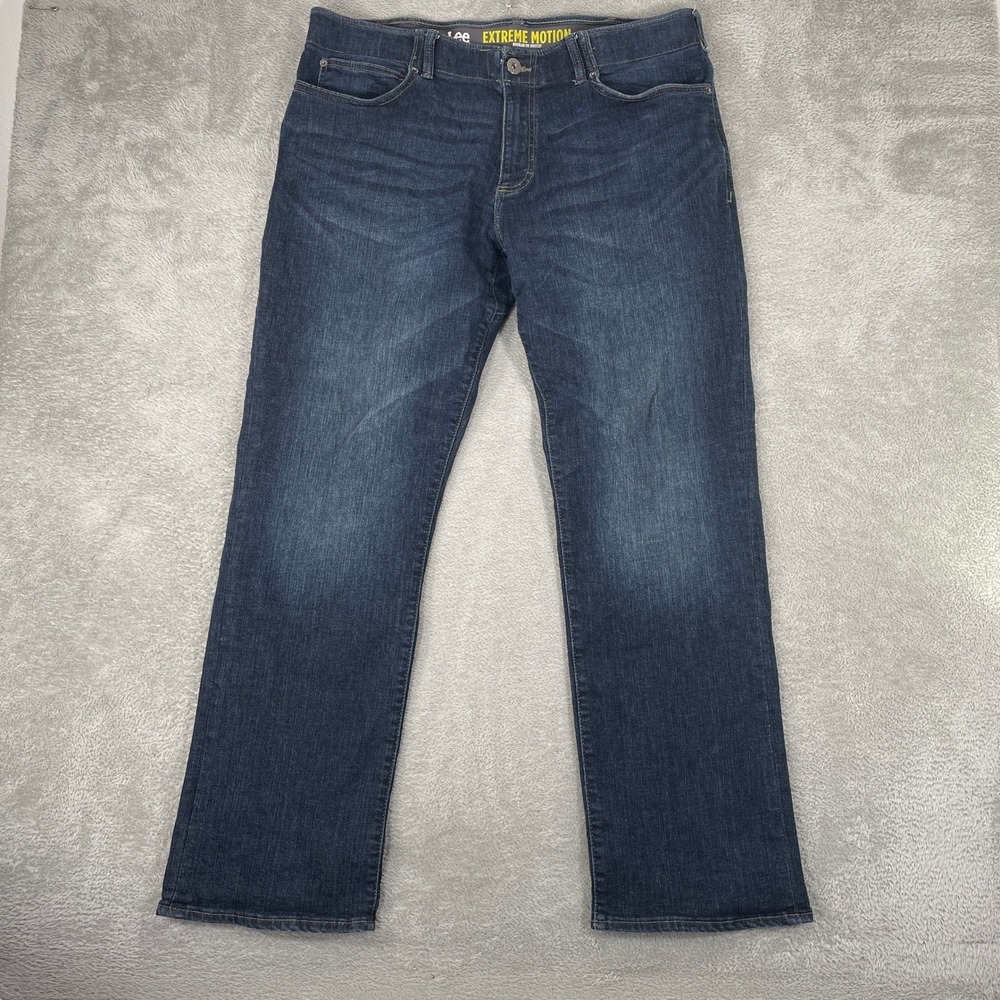 Lee Extreme Motion Jeans Mens 38x32 Dark Wash Regular Fit Bootcut Stretch Denim